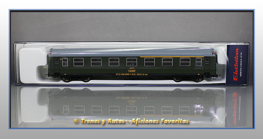Coche pasajeros Serie 5000 AAB-5024  Clase 1ª y 2ª - Renfe